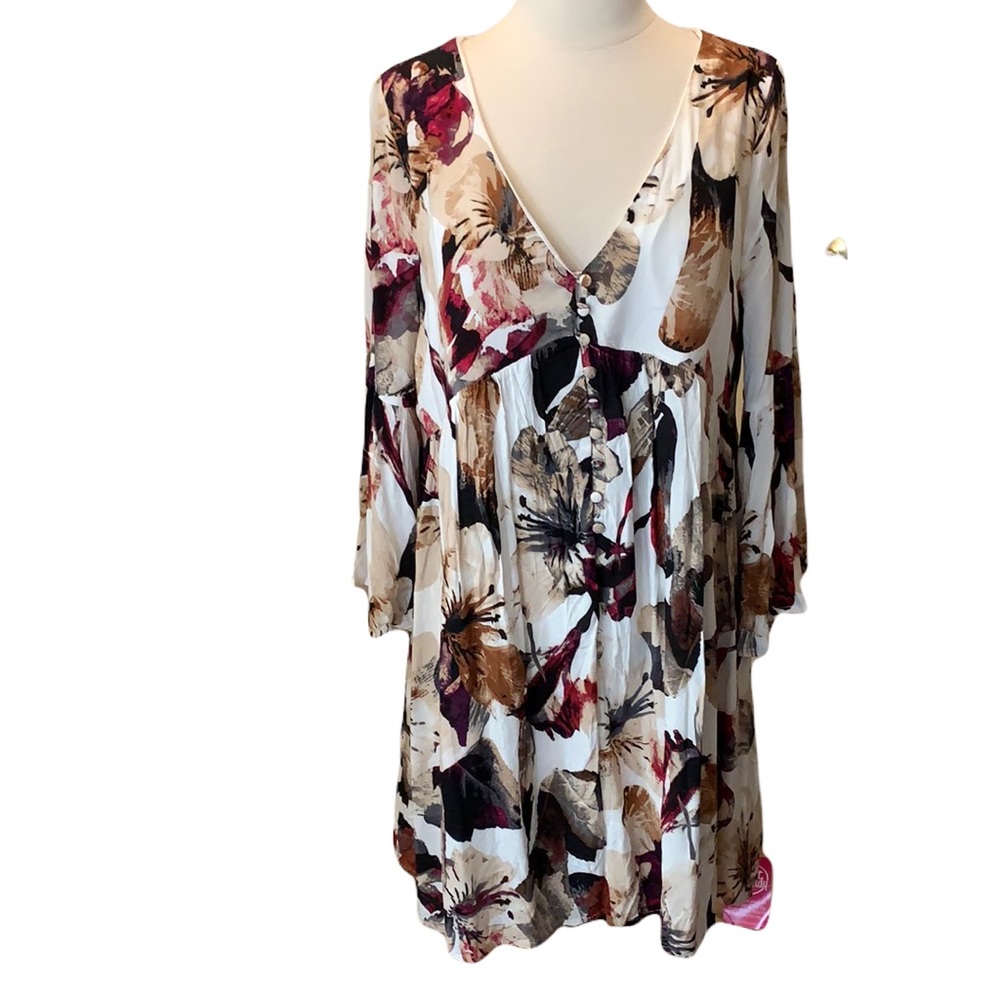 Entro White Flora Dress with Bell Arms